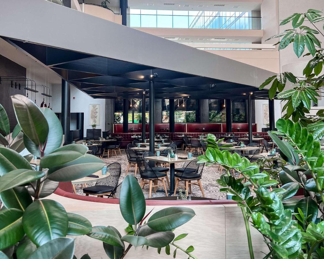 Hotel Hyatt Regency West 4*