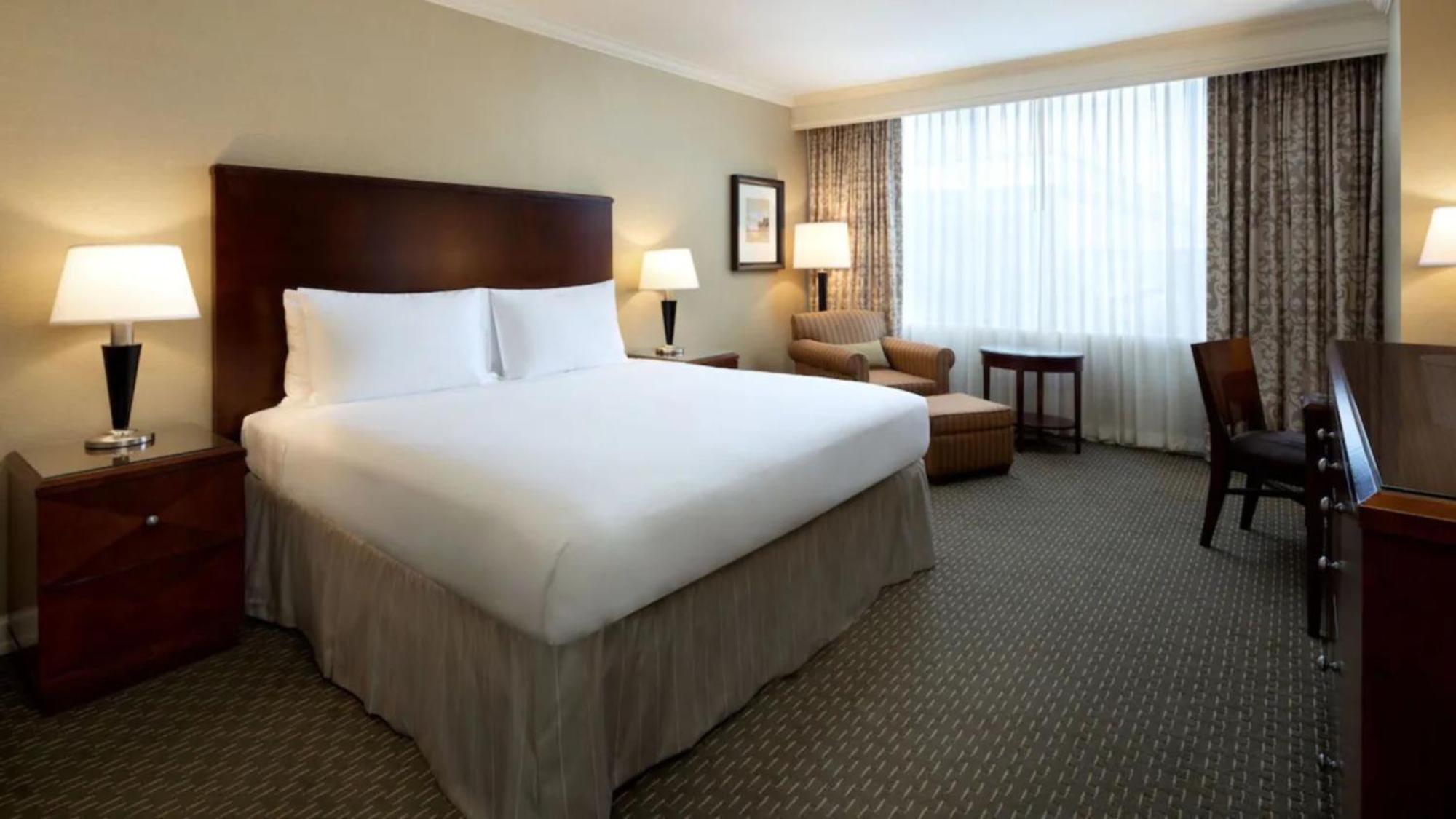 Hyatt Regency West Hotel